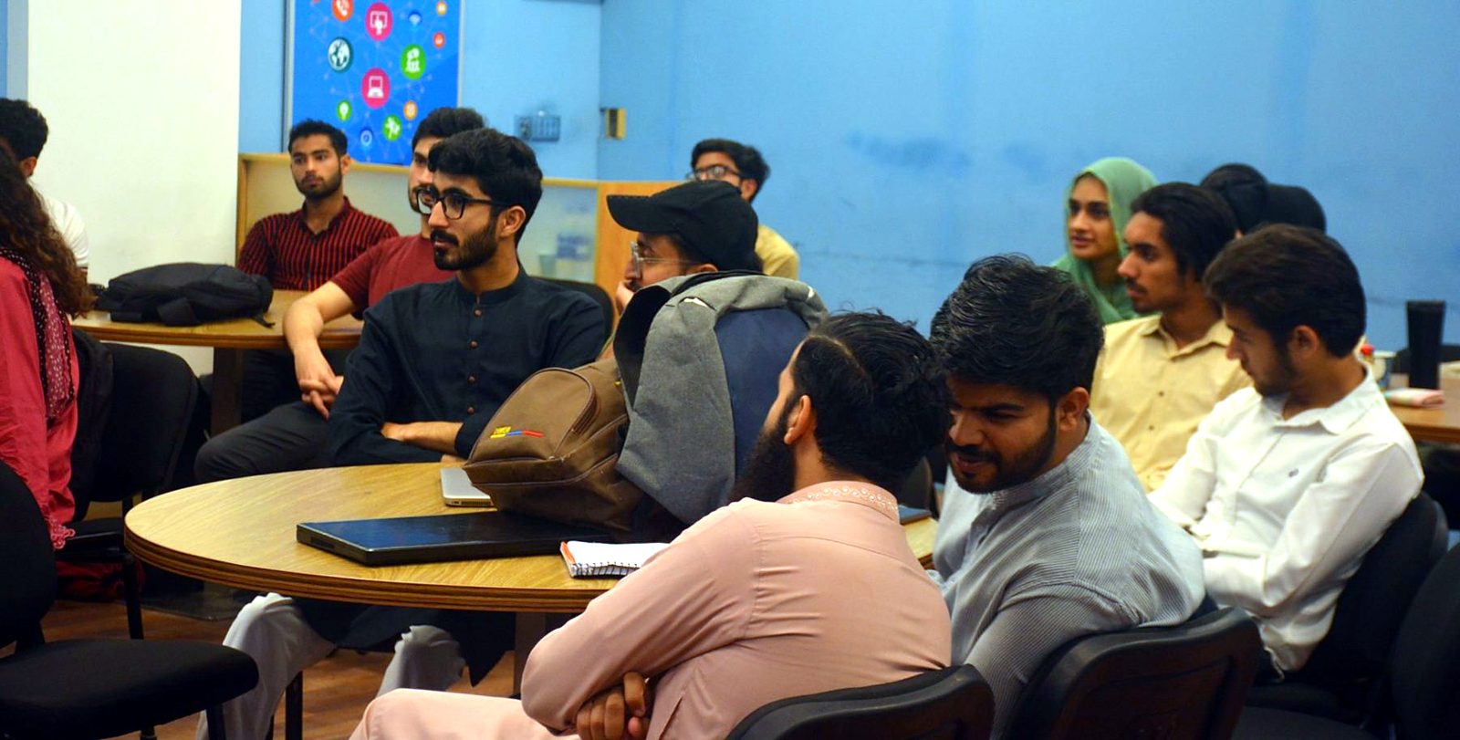 Learners in the Smart Education classroom
